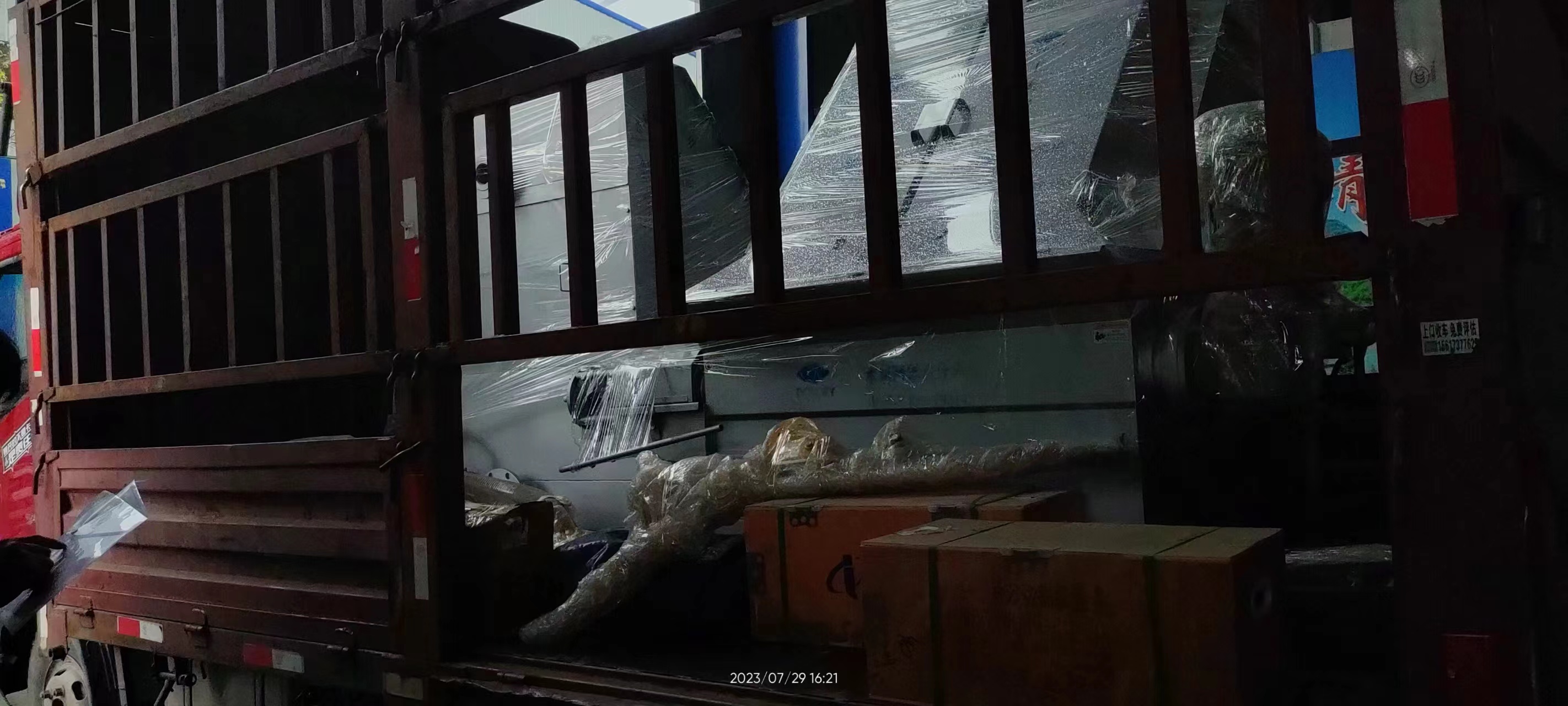 河南盾旗發(fā)浙江1臺(tái)120Z，發(fā)天津1臺(tái)120B